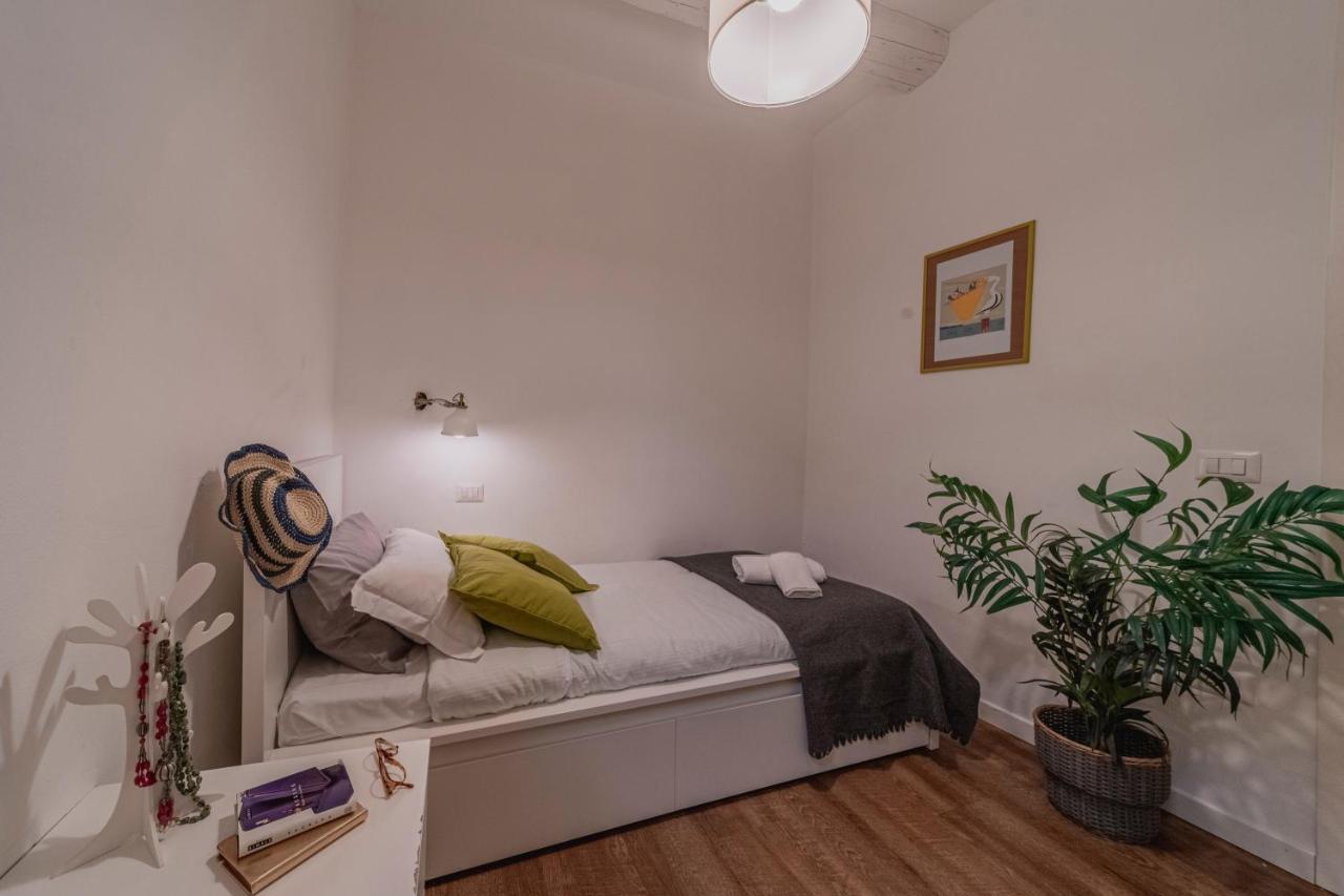 32 Nero - Florence Apartment San Niccolo Exterior foto